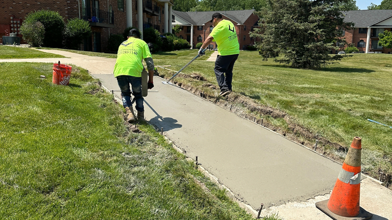 Concrete Sidewalk Replacement